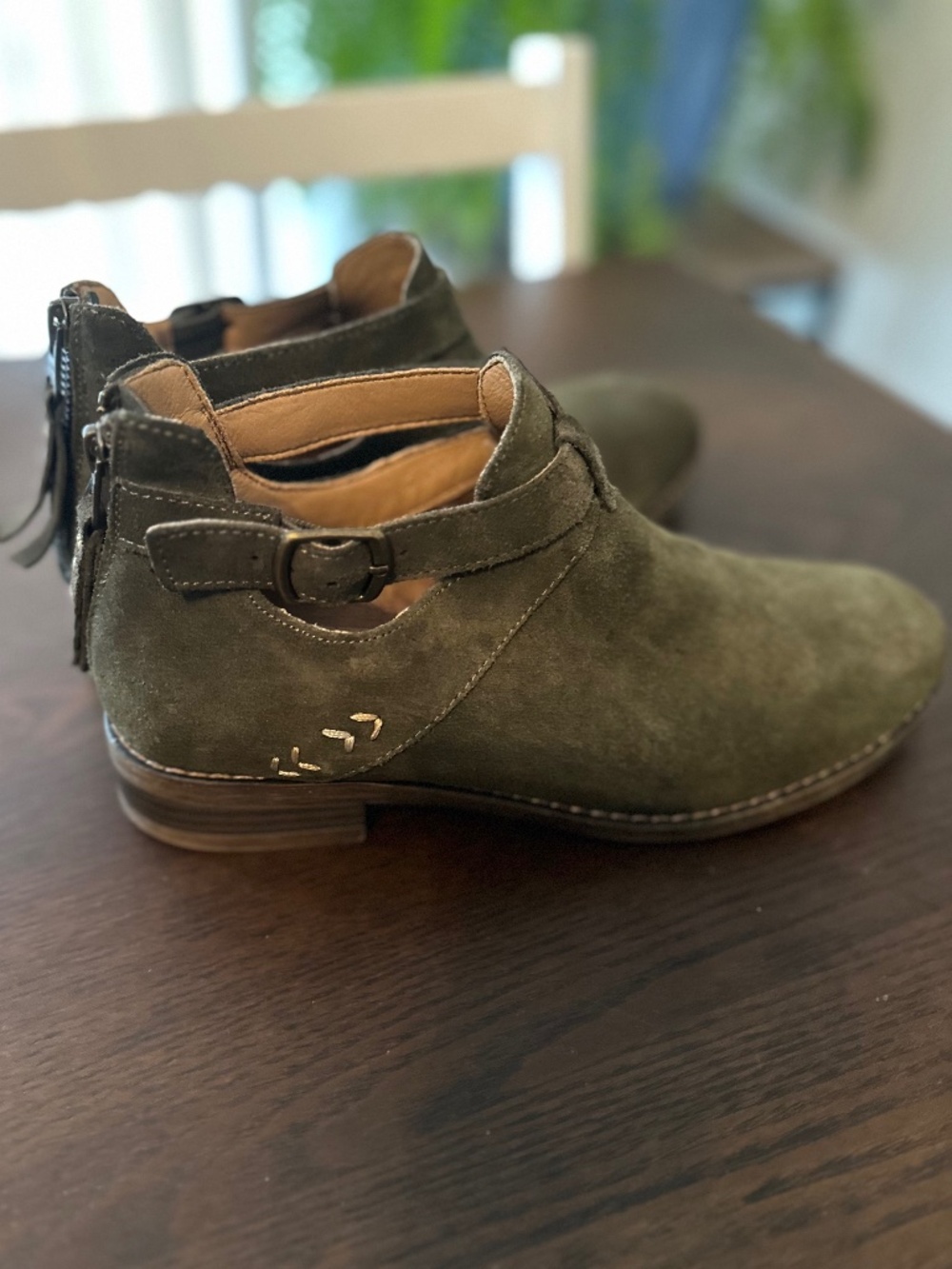 Skechers Olive Green Suede Ankle Booties
